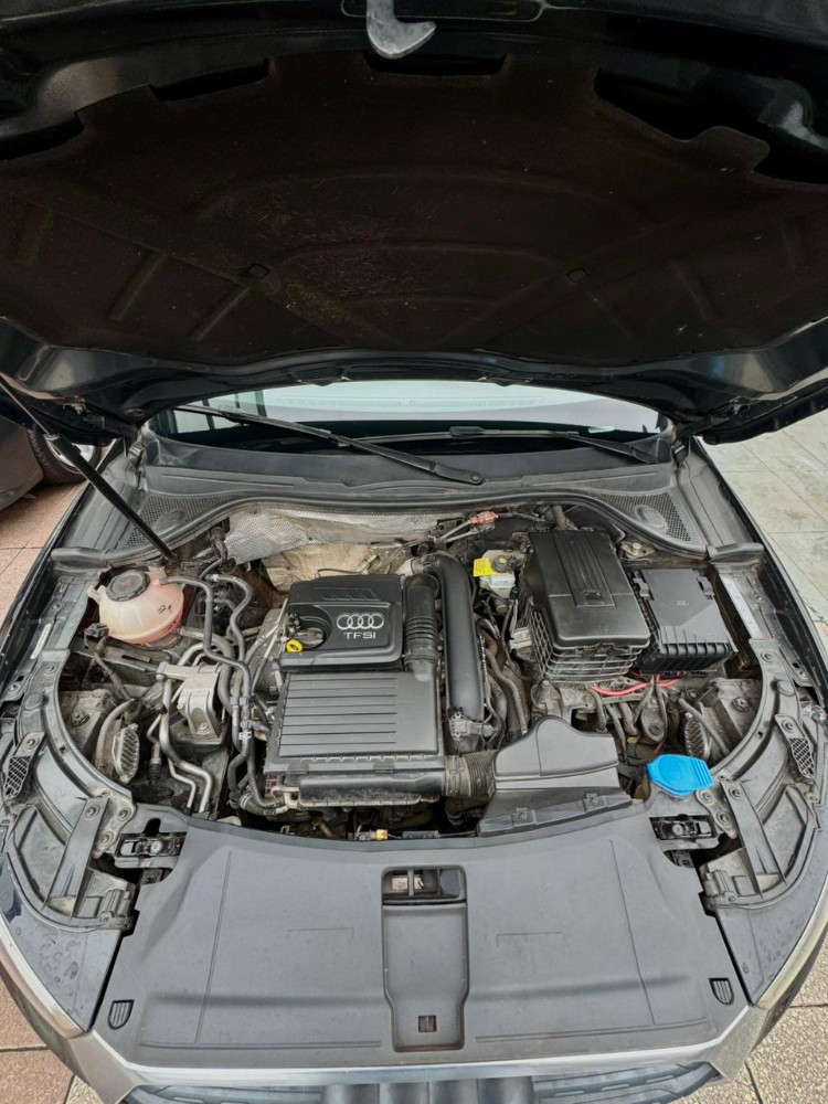 Audi Q3 1.4 TFSI S-TRONIC — foto 8